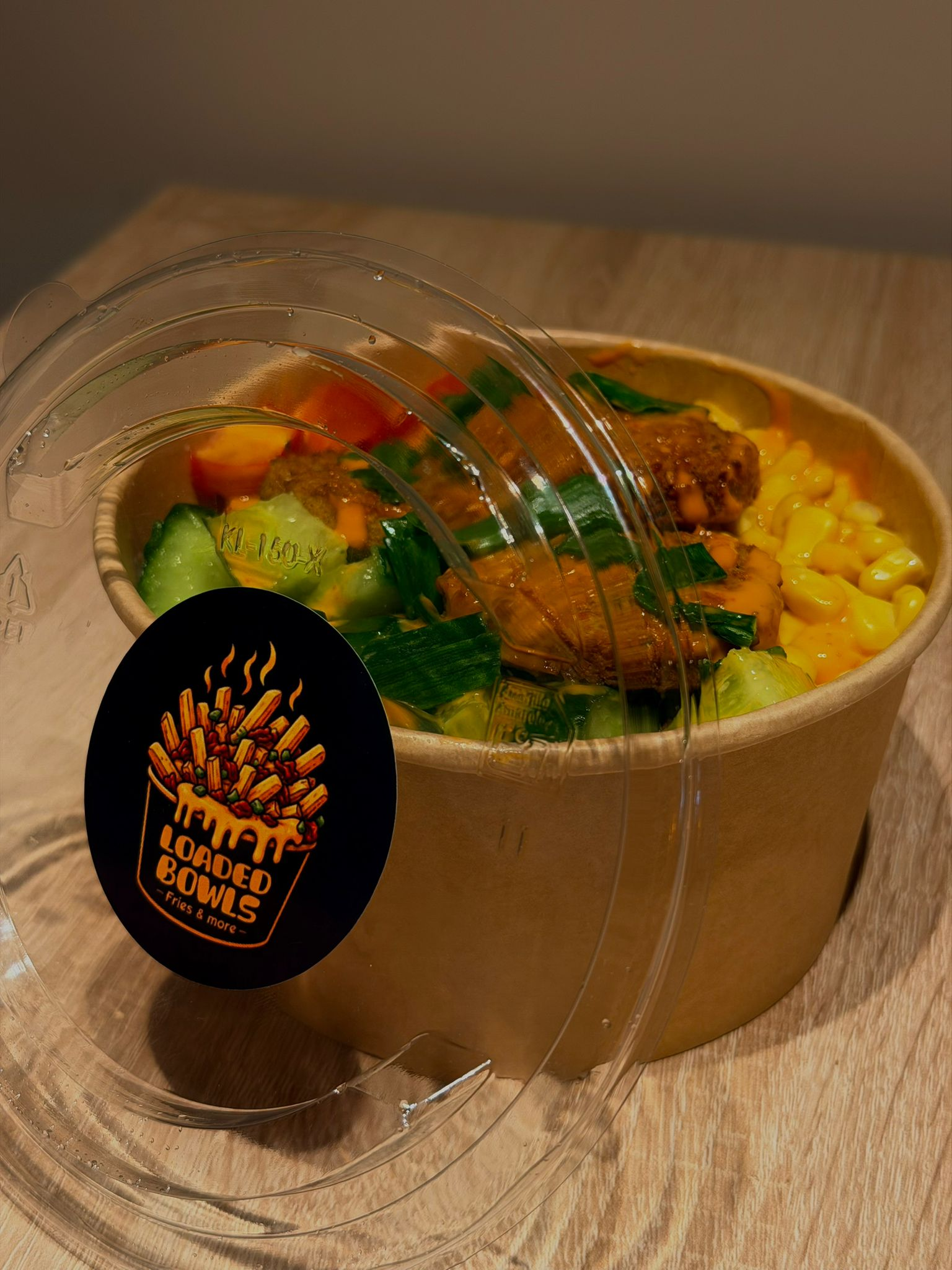 Loaded Bowls bowl met sticker
